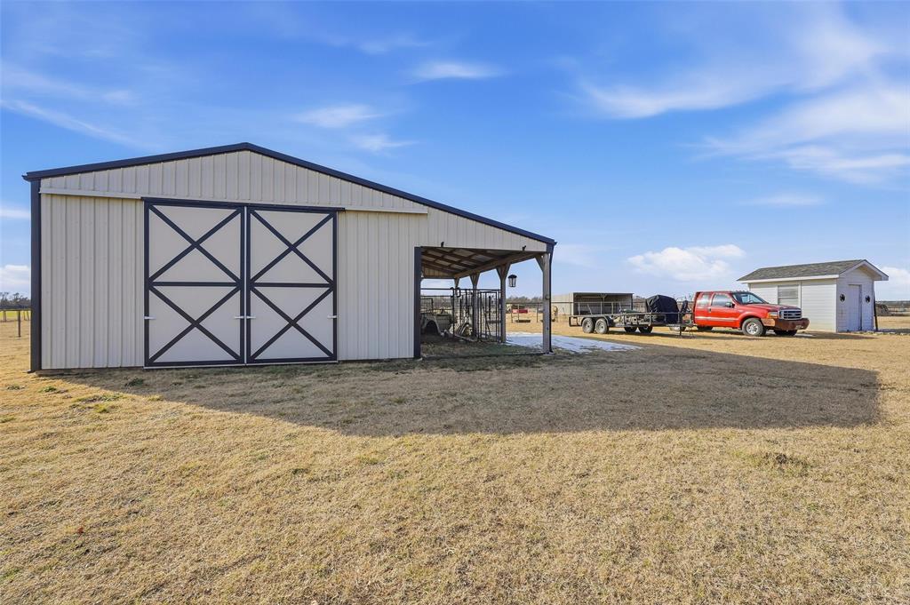 10917 County Road 290 - Photo 32