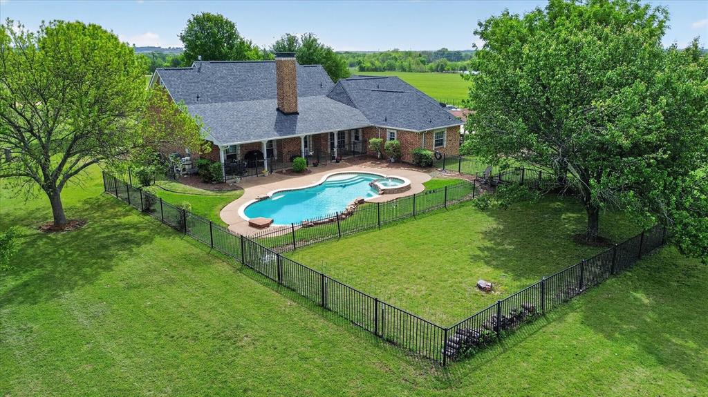 10917 County Road 290 - Photo 4