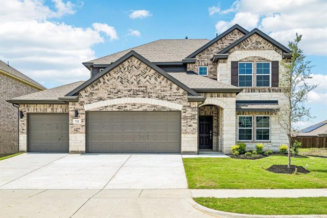 712 Vineyard Way
