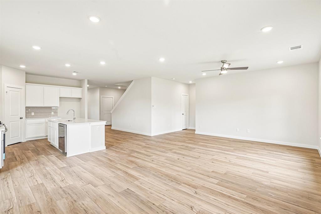712 Vineyard Way - Photo 7