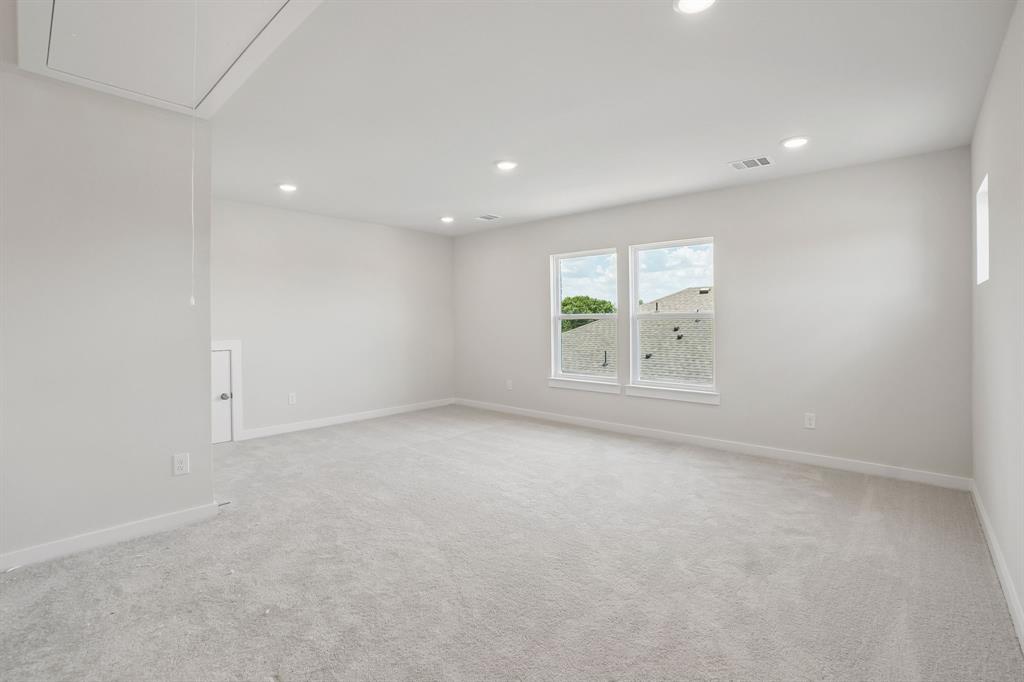 713 Vineyard Way - Photo 18