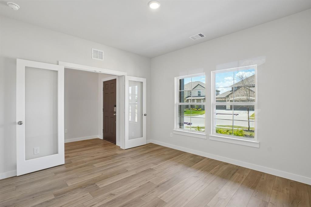 713 Vineyard Way - Photo 5