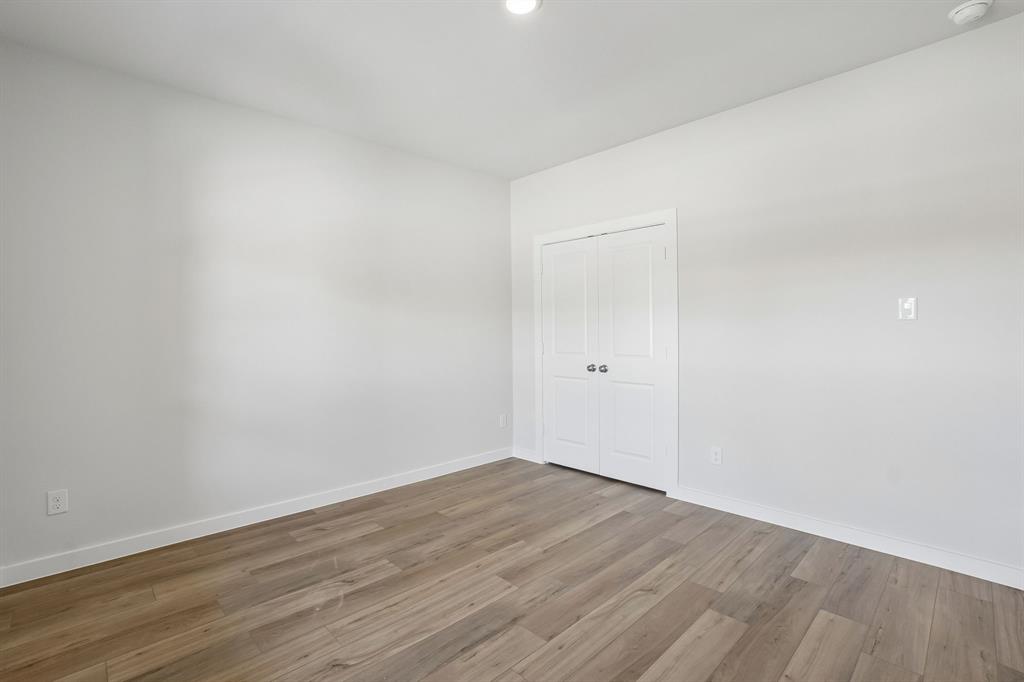 713 Vineyard Way - Photo 6