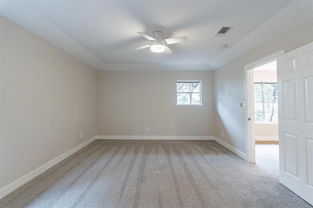 2105 Castle Oaks Drive - Photo 18