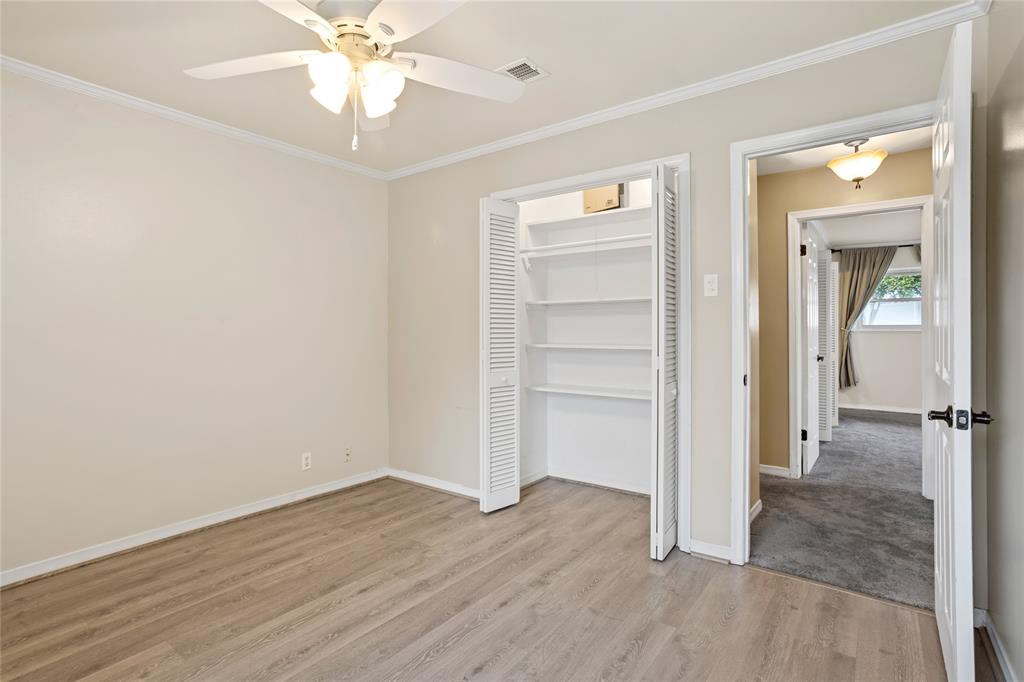 1401 Greenbrier Drive - Photo 23