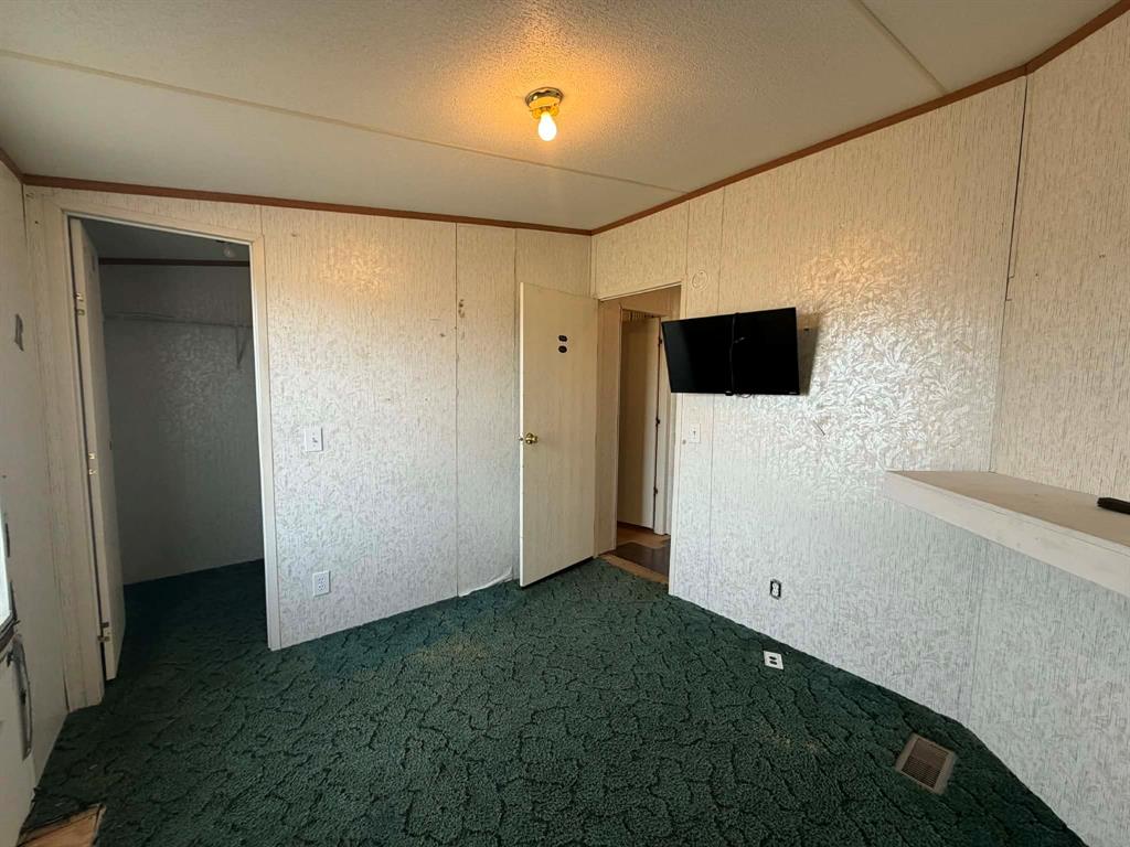 201 Pine Road - Photo 4