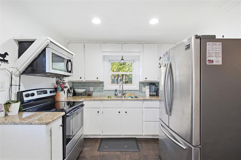 116 W 7th Street - Photo 11