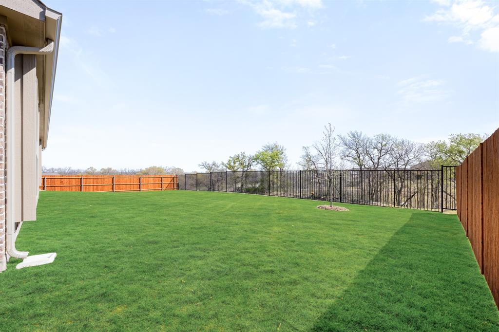 1306 Parkmont Court - Photo 39