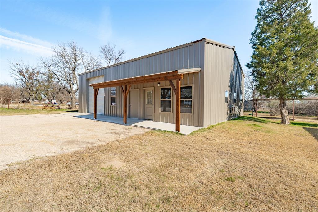 483 Private Road 729 - Photo 4