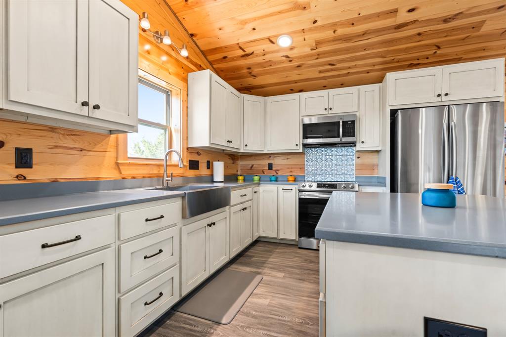 1141 Pitchfork Ranch Road - Photo 9