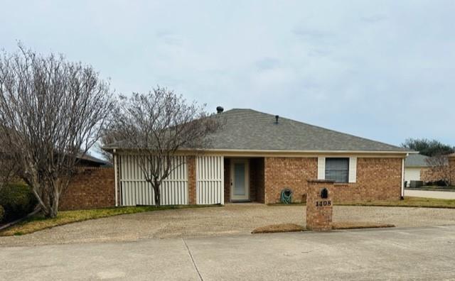 1408 Elmwood Street - Photo 1