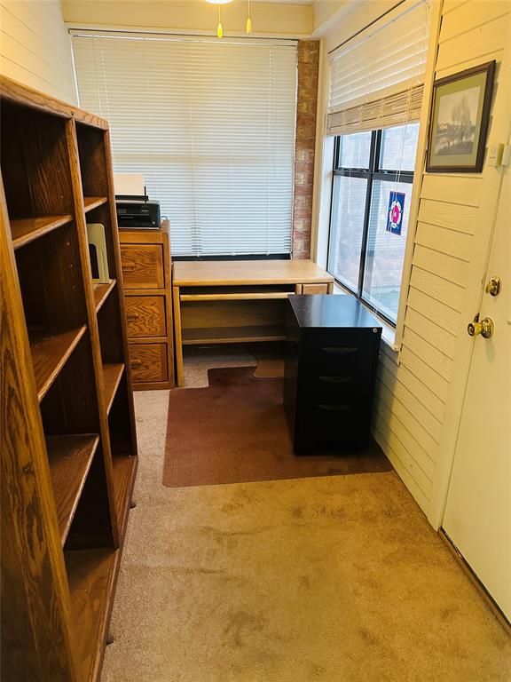 1408 Elmwood Street - Photo 17