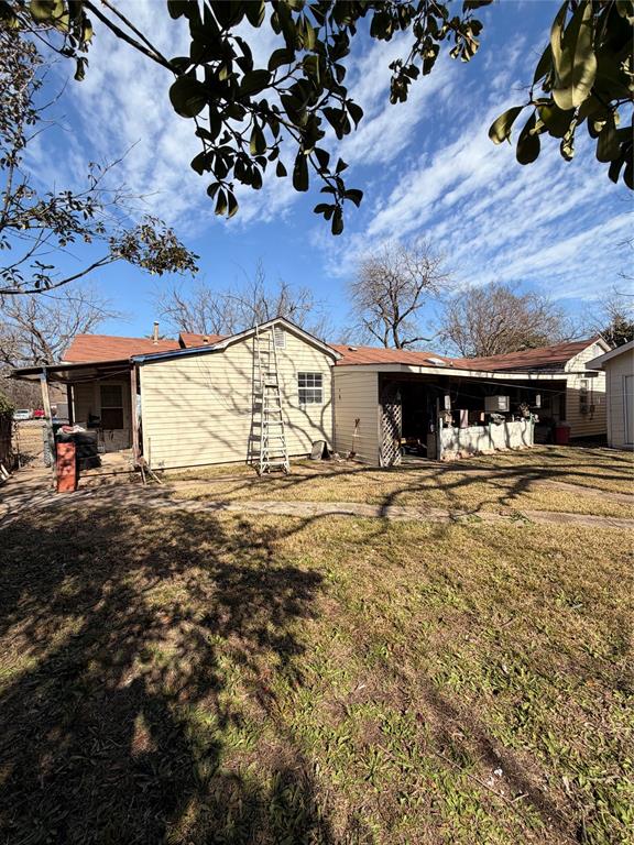 114 E Park Place Drive - Photo 4