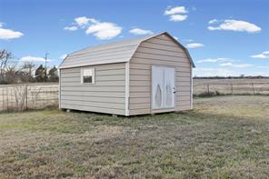 2104 State Highway 69 S - Photo 11