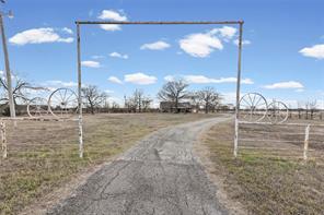 2104 State Highway 69 S - Photo 2