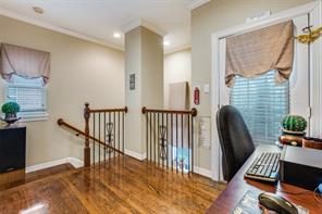 4007 Bowser Avenue - Photo 16