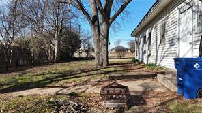 213 W Eldred Street - Photo 11