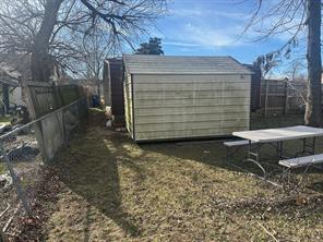 631 W Walker Street - Photo 10