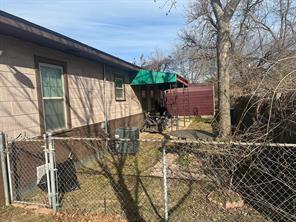 631 W Walker Street - Photo 7