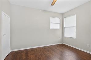 1111 N Austin Street - Photo 13