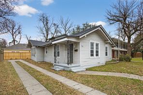 1111 N Austin Street - Photo 2