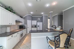 1706 Hollow Creek Court - Photo 17