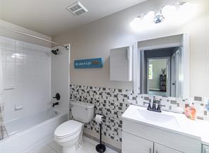 1706 Hollow Creek Court - Photo 21