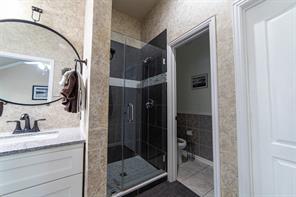 1706 Hollow Creek Court - Photo 32
