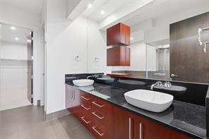 2600 W 7th Street - Photo 26