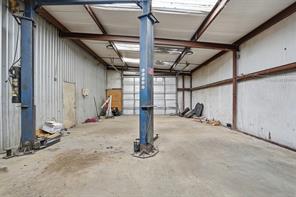 206 Watters Street - Photo 10