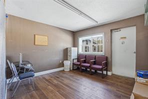 206 Watters Street - Photo 4