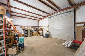 1108 N Breckenridge Avenue - Photo 29