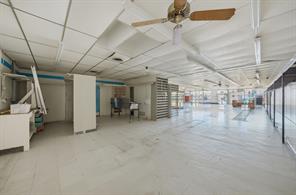 233 N Hampton Road - Photo 9