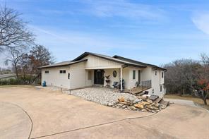 110 Vanshire Road W - Photo 4
