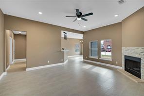 203 W Denton Street - Photo 9