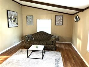 5576 Helm ln - Photo 4