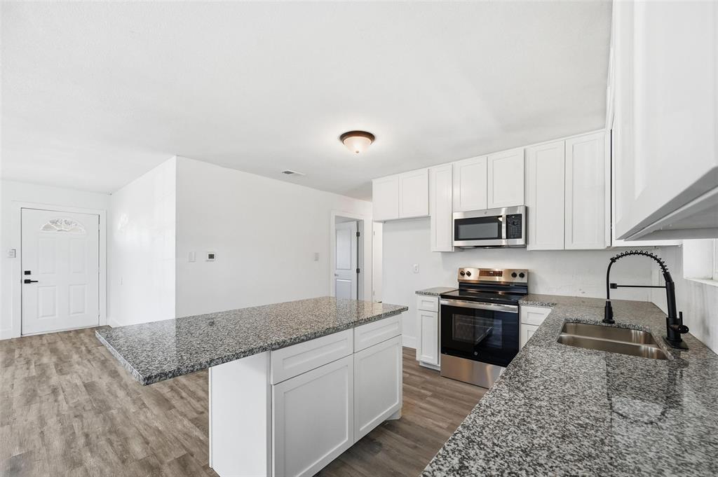 421 Cherry Drive - Photo 4