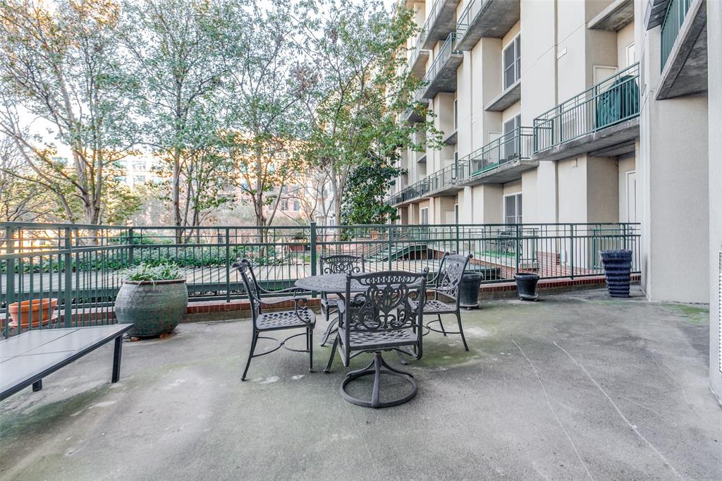 5055 Addison Circle - Photo 22