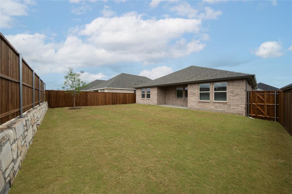 1710 Dove Drive - Photo 2
