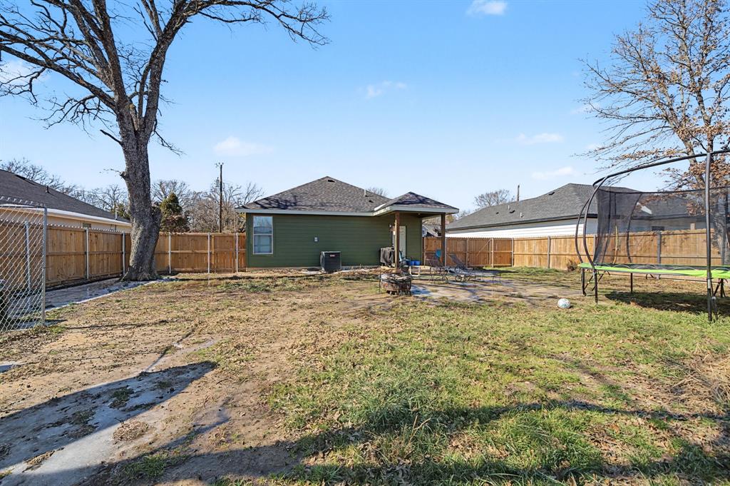 223 Harris Boulevard - Photo 24