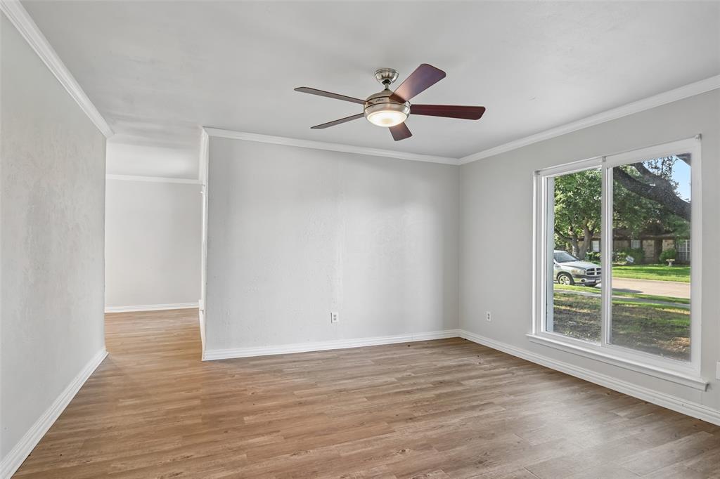 1127 Southwestern Drive - Photo 15