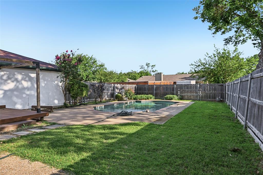 1127 Southwestern Drive - Photo 28