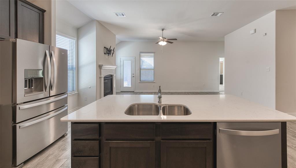 10908 Summer Rain Boulevard - Photo 19