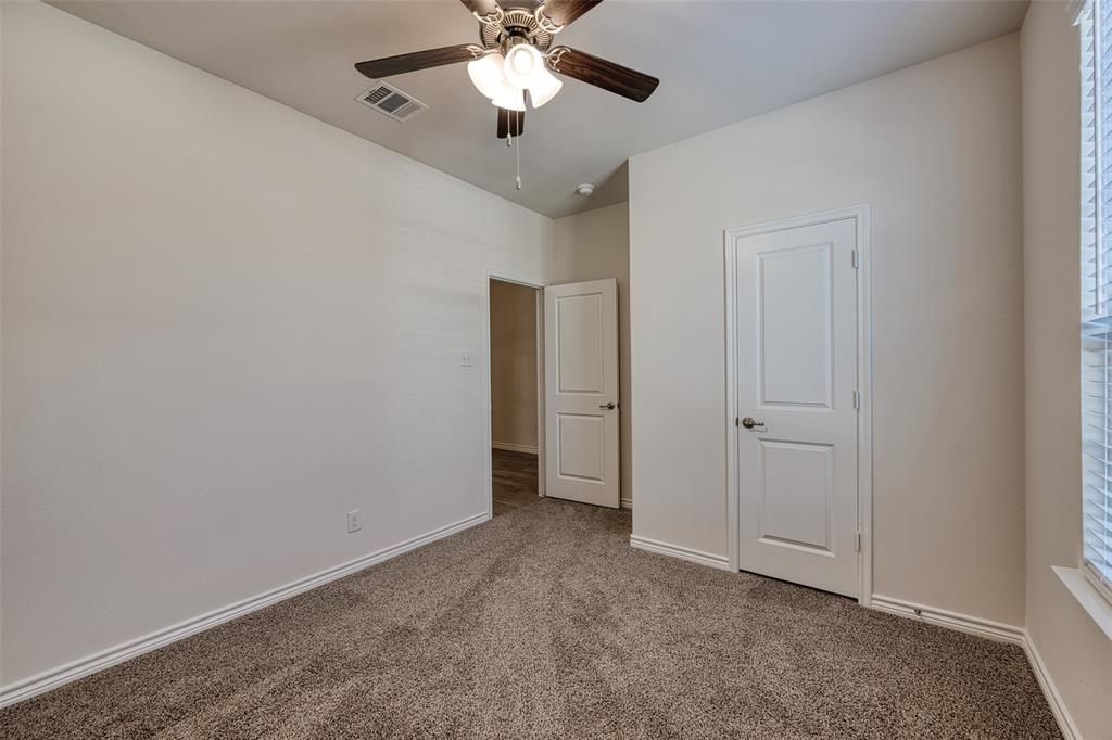 10908 Summer Rain Boulevard - Photo 8