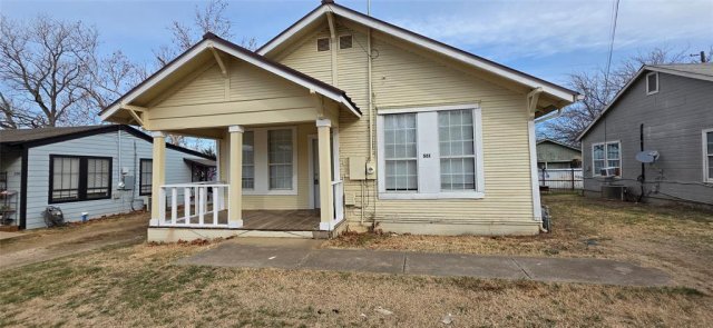 504 Bluebonnet Street