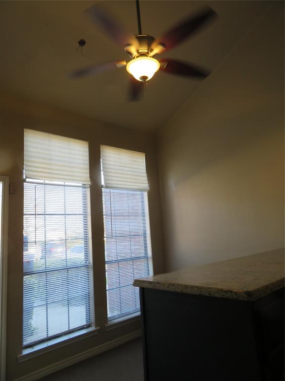 4216 N Interstate 35 - Photo 5