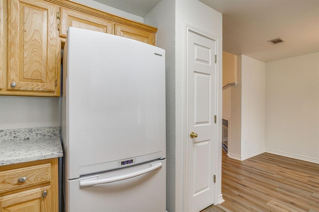 1451 Lakeside Trail - Photo 28