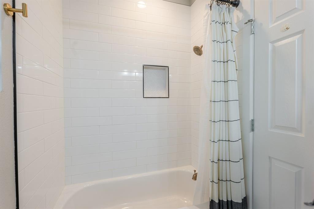 1302 NW 3rd Avenue - Photo 16