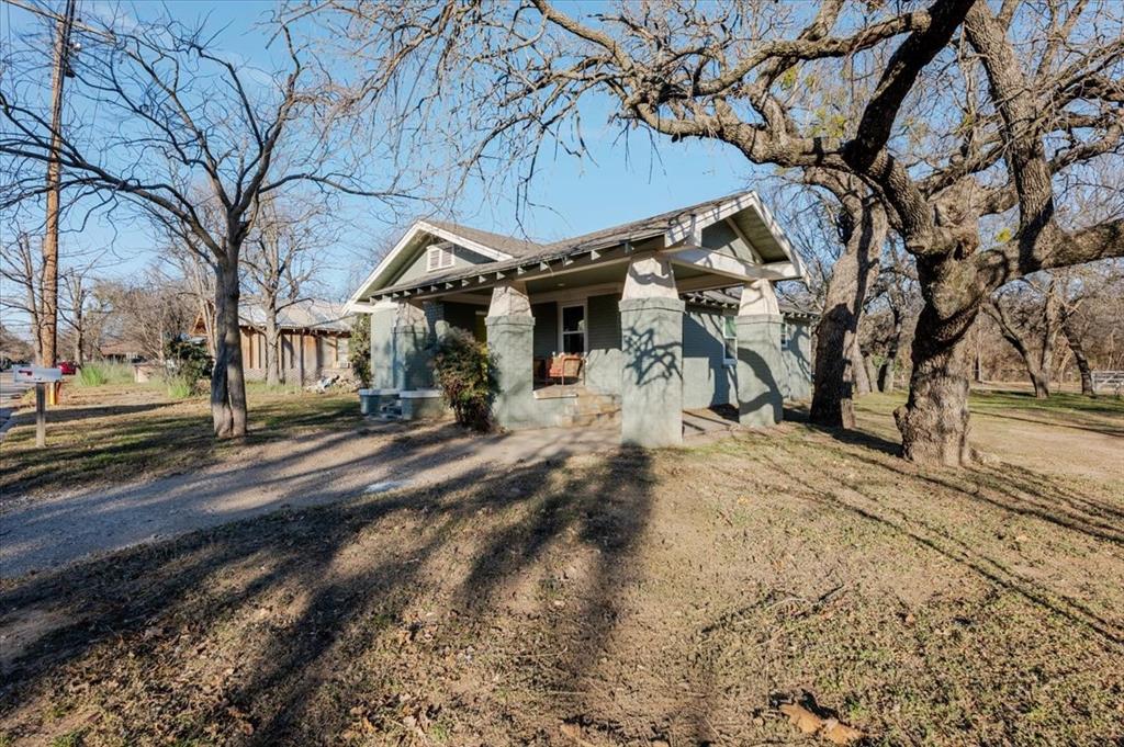 1302 NW 3rd Avenue - Photo 2