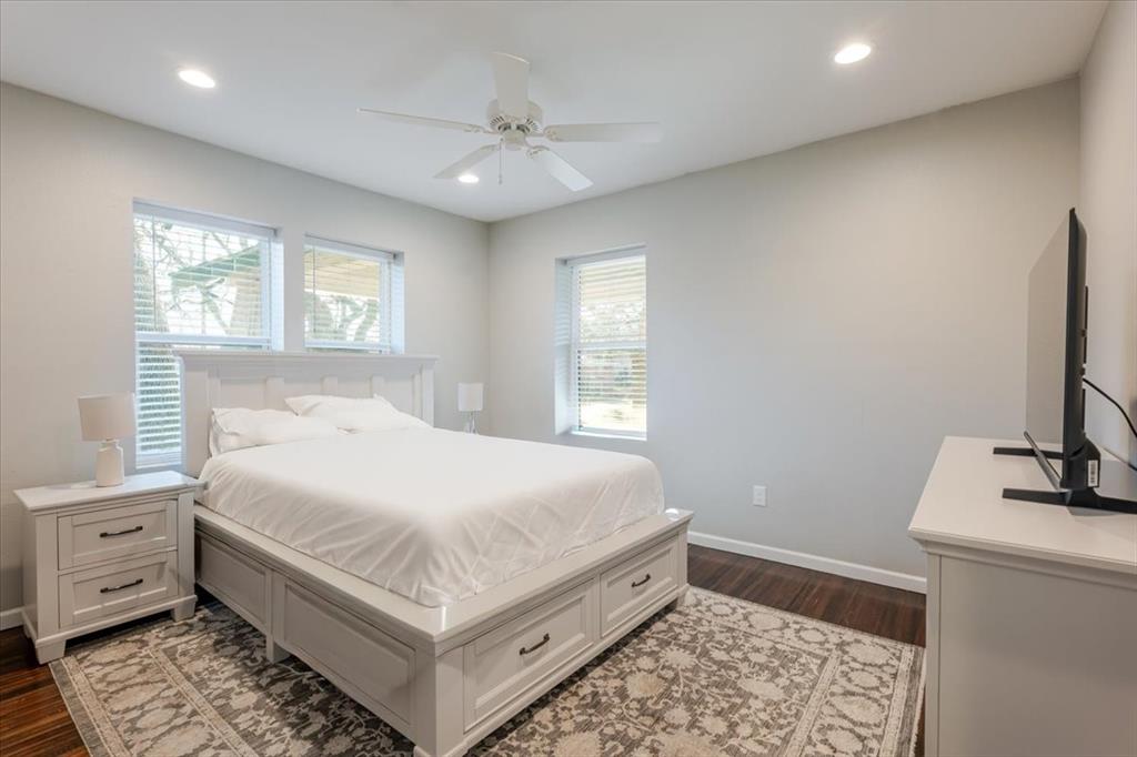 1302 NW 3rd Avenue - Photo 7